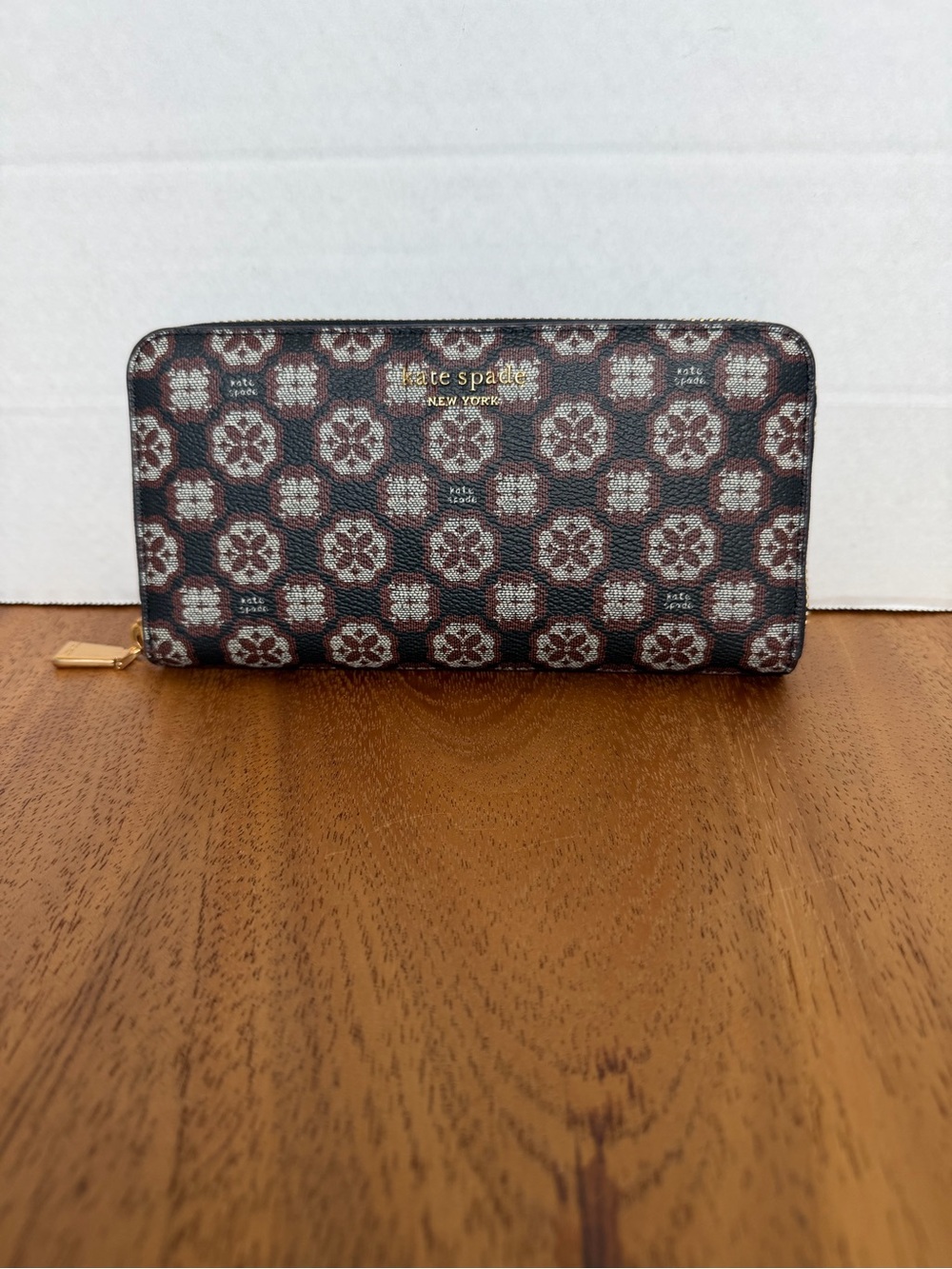 kate spade Brown Floral Medallion Zip-Around Wallet NWOT